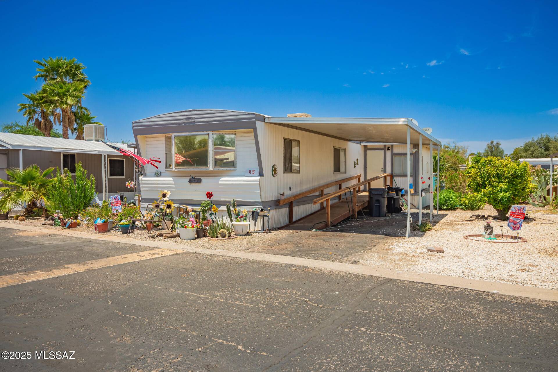 Tucson, AZ 85705,4439 N Old Romero Road #45
