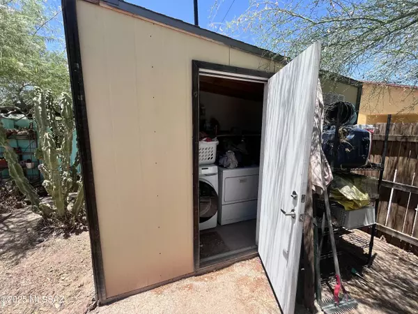 Tucson, AZ 85705,234 E Helen Street