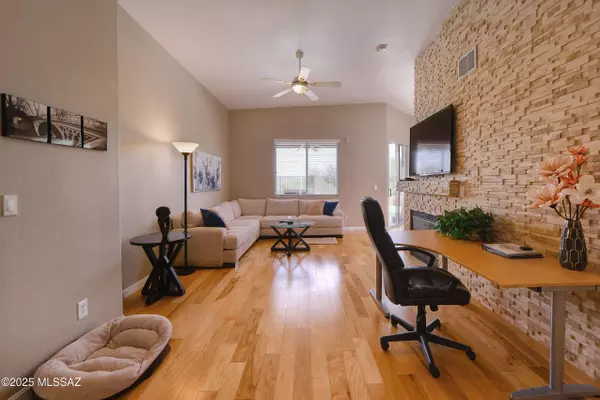 Oro Valley, AZ 85737,11979 N Labyrinth Drive