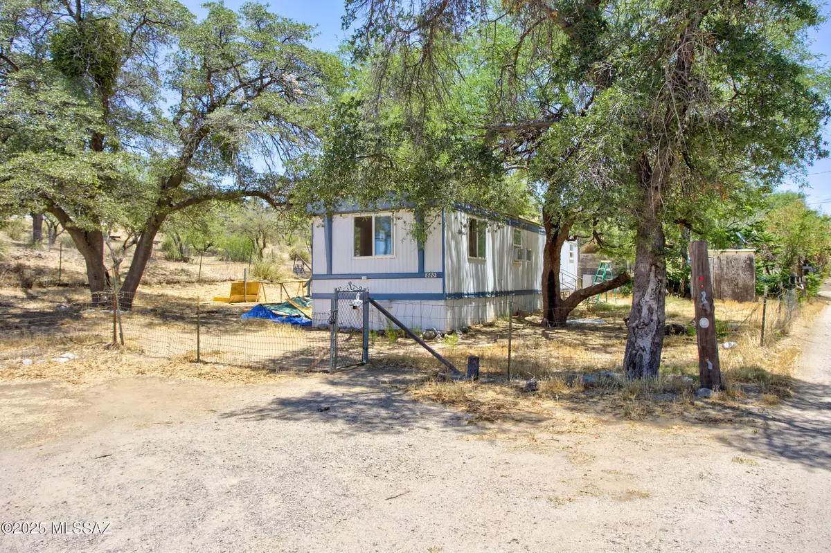 Oracle, AZ 85623,880 W Sunset Point Circle