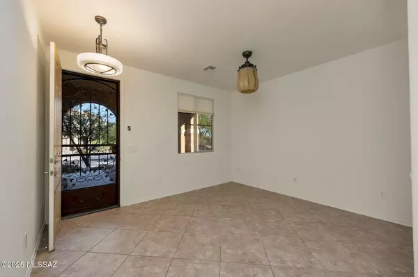 Oro Valley, AZ 85755,12825 N Oak Creek Drive