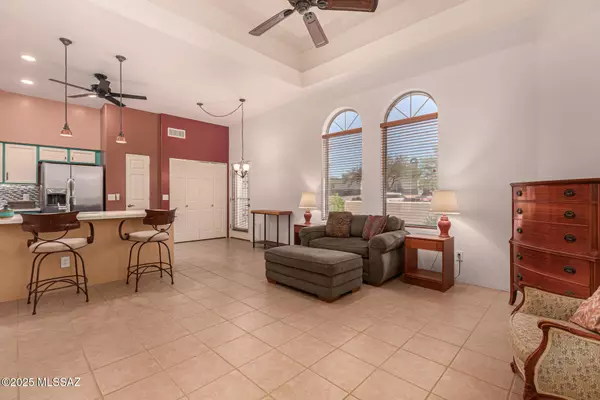 Tucson, AZ 85741,2424 W Via Di Silvio