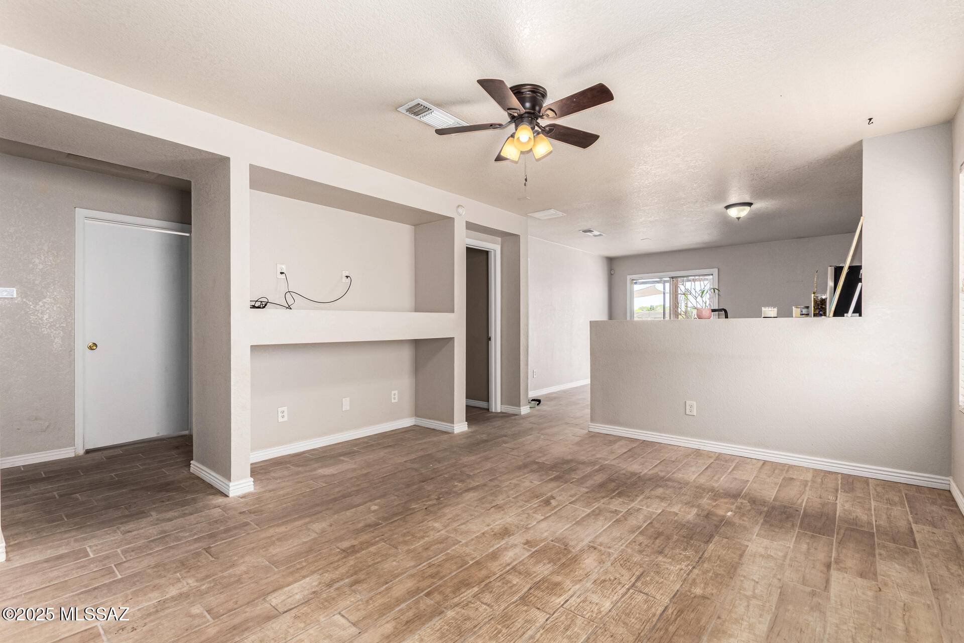 Tucson, AZ 85706,5482 S Monrovia Avenue