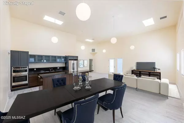 Benson, AZ 85602,104 N Center Way