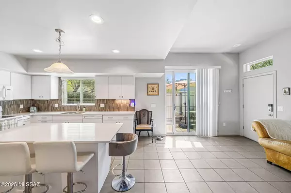 Tucson, AZ 85719,898 E Millenium Court