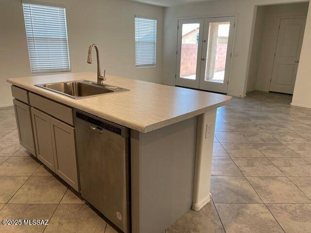 Tucson, AZ 85747,7837 S New Strike Way