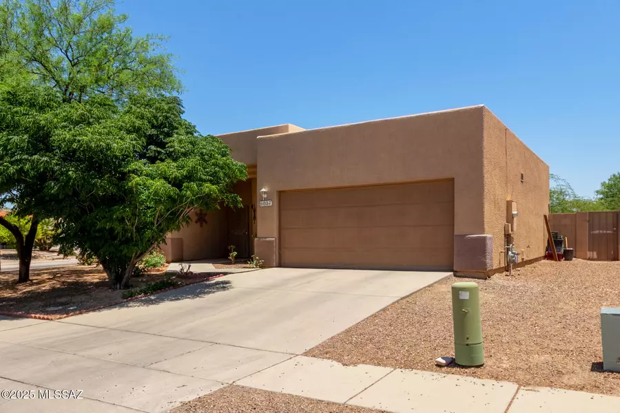 6037 Avenida Bodega, Tucson, AZ 85706
