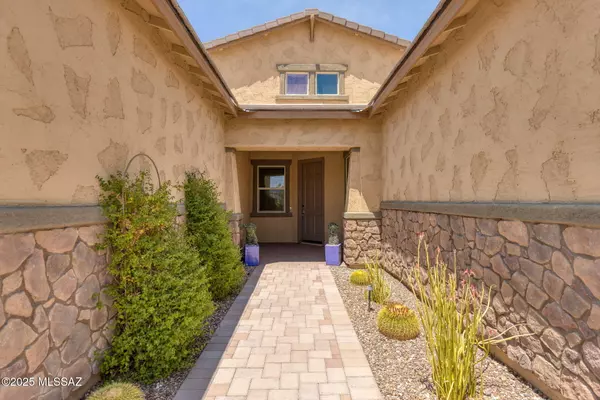 Oro Valley, AZ 85737,11873 N Silver Desert Drive