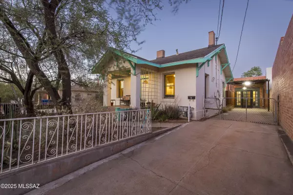 216 N 3rd Avenue, Tucson, AZ 85705