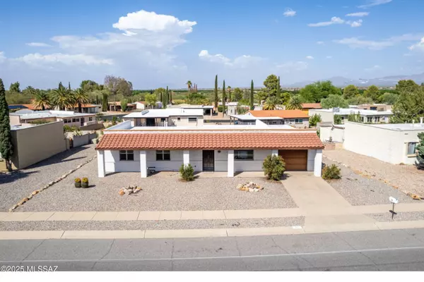 Green Valley, AZ 85614,921 S Abrego Drive