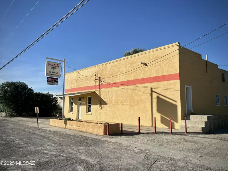 258 E 300 S, Pima, AZ 85543