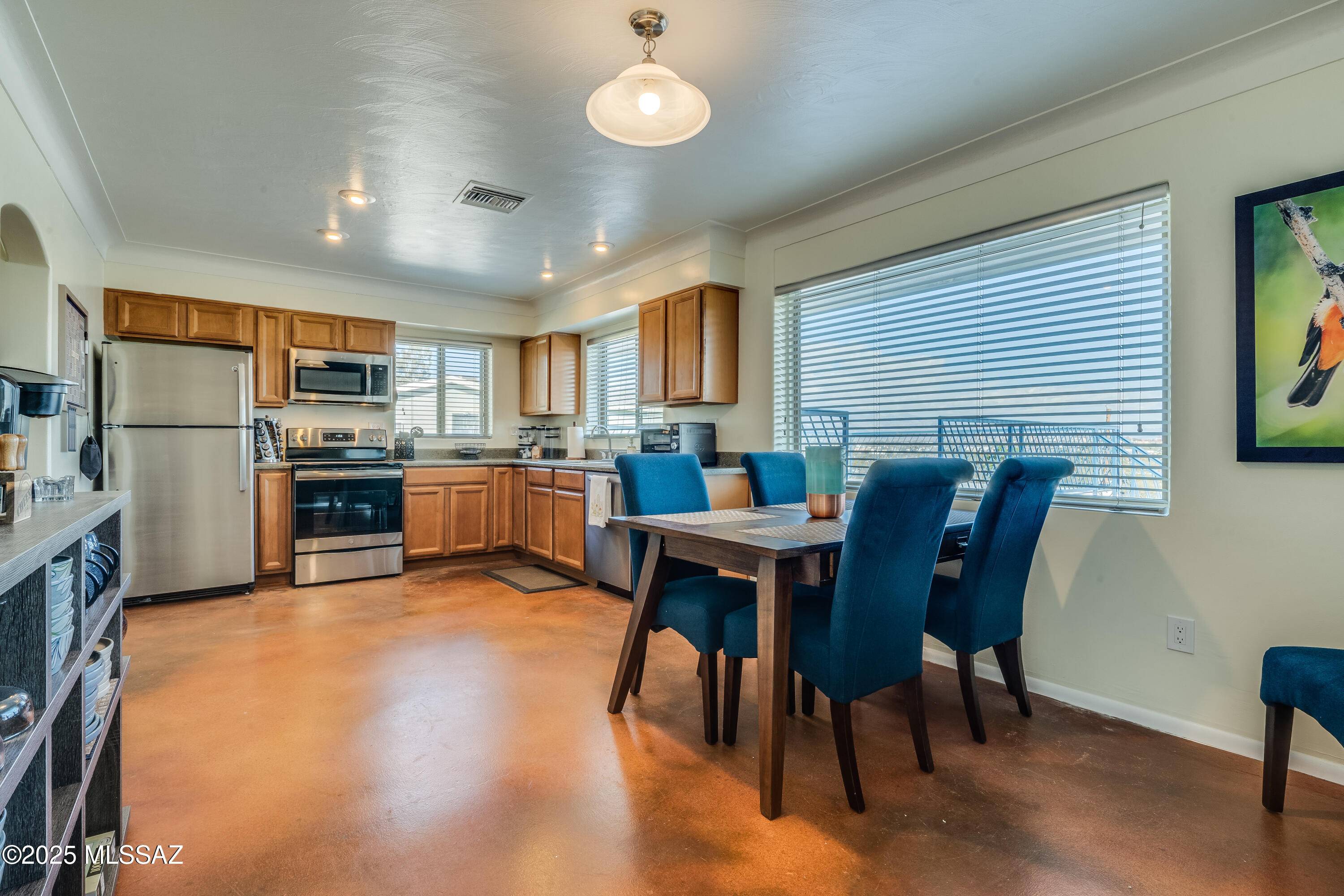 Tucson, AZ 85745,40 N Bella Vista Drive