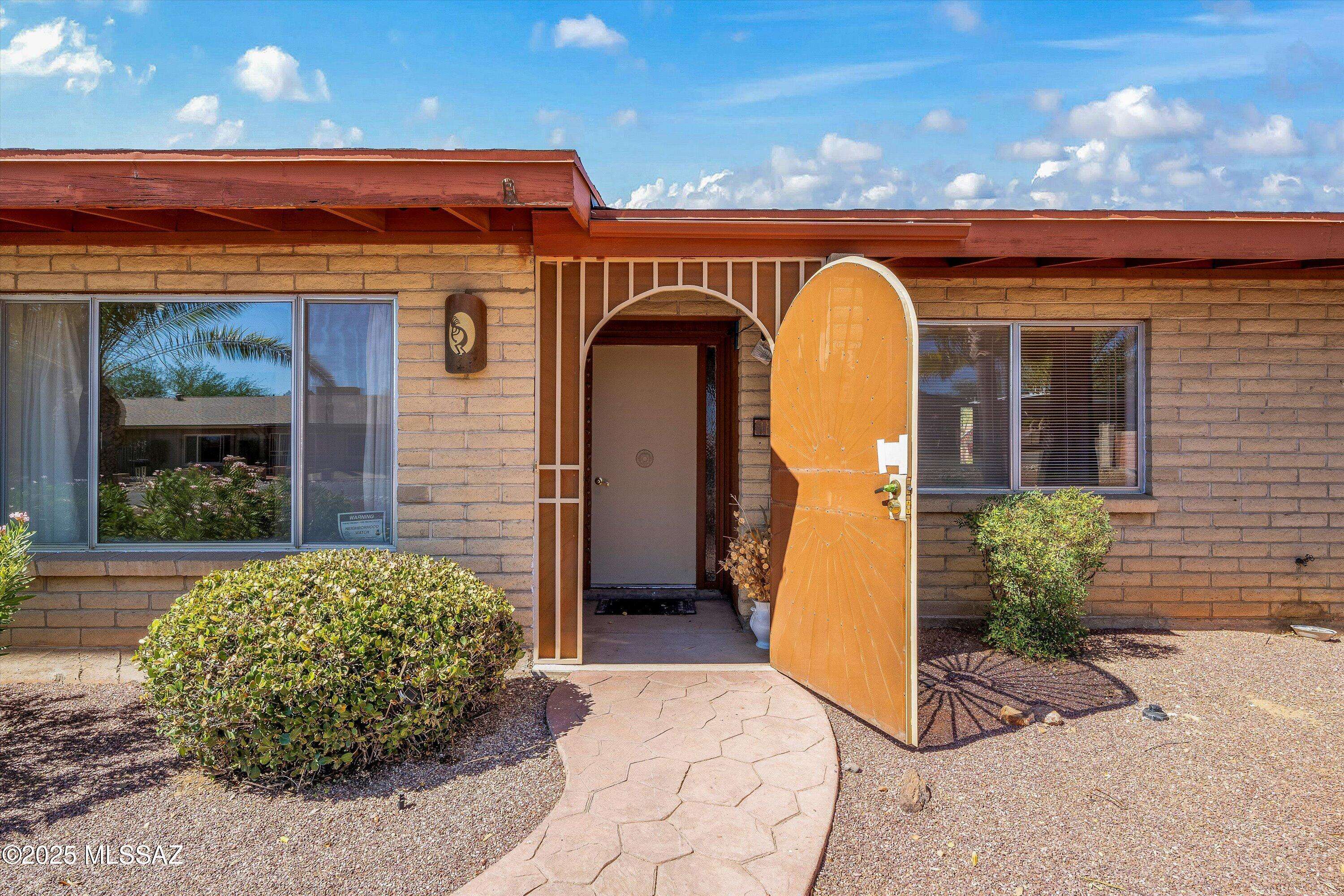 Corona De Tucson, AZ 85641,261 S Atlanta Drive