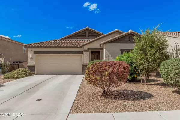 276 W Charles L McKay Street, Vail, AZ 85641