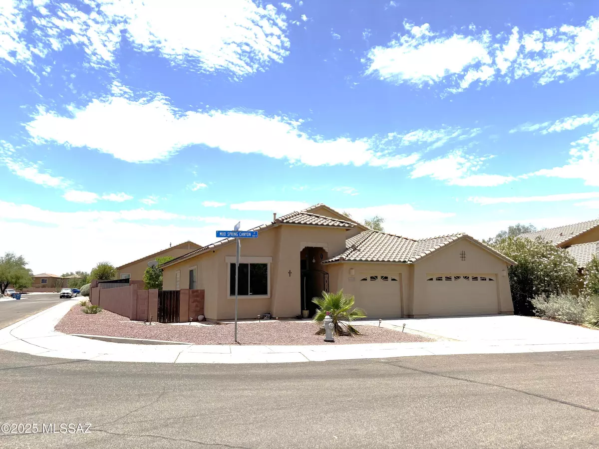 Sahuarita, AZ 85629,1102 E Mud Spring Canyon Lane