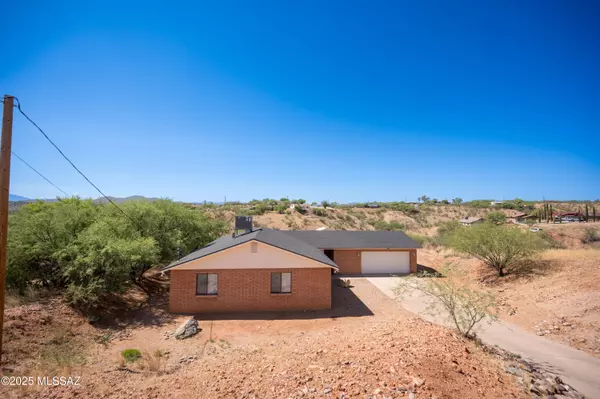 Rio Rico, AZ 85648,971 Via Puebla