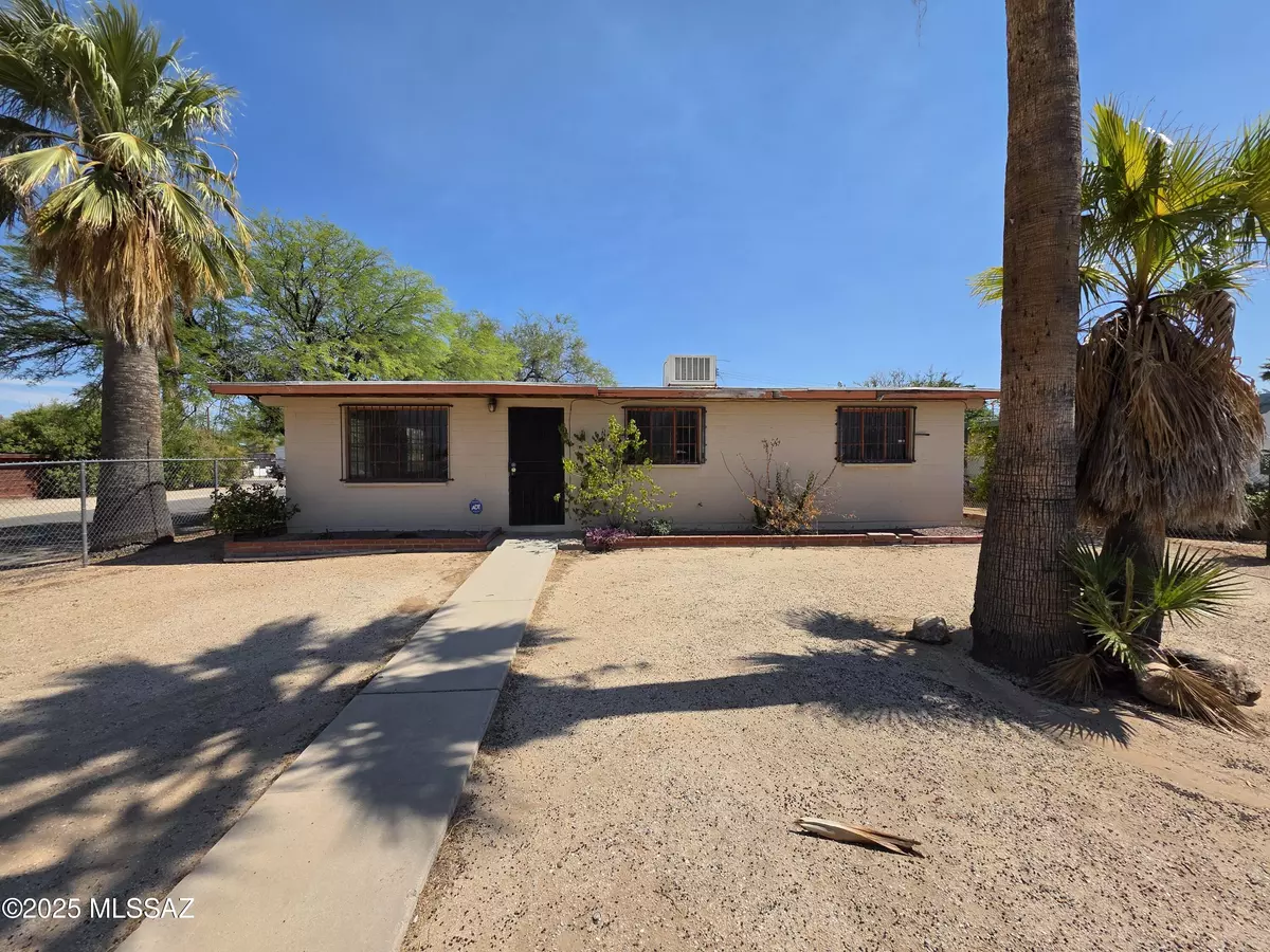 Tucson, AZ 85705,1201 W Nidito Place