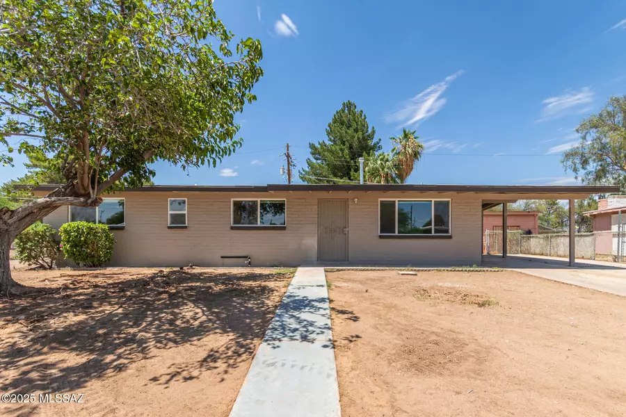 4041 E Dover Stravenue, Tucson, AZ 85706