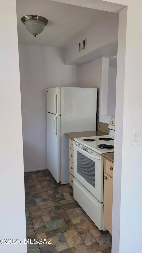 Tucson, AZ 85715,1967 N Camino Serna #UNIT D