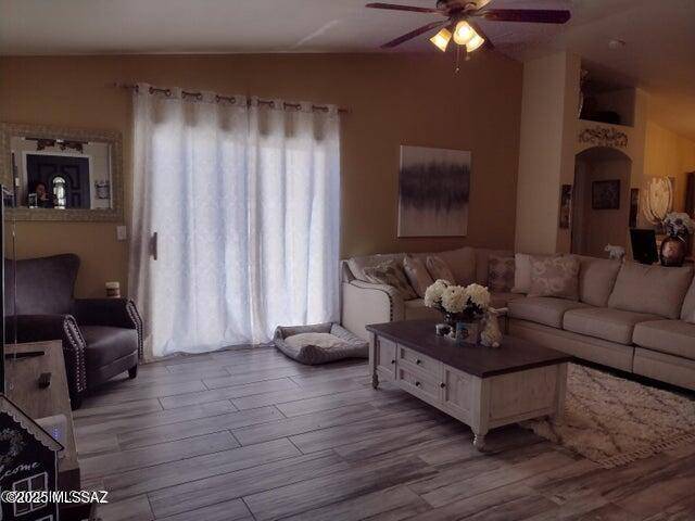 7174 S Oakbank Drive, Tucson, AZ 85757