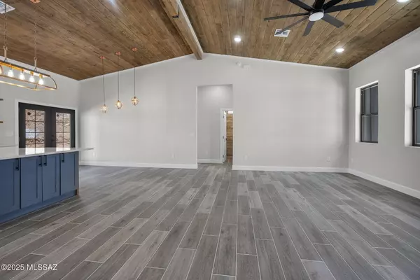 Rio Rico, AZ 85648,302 Camino Arenosa