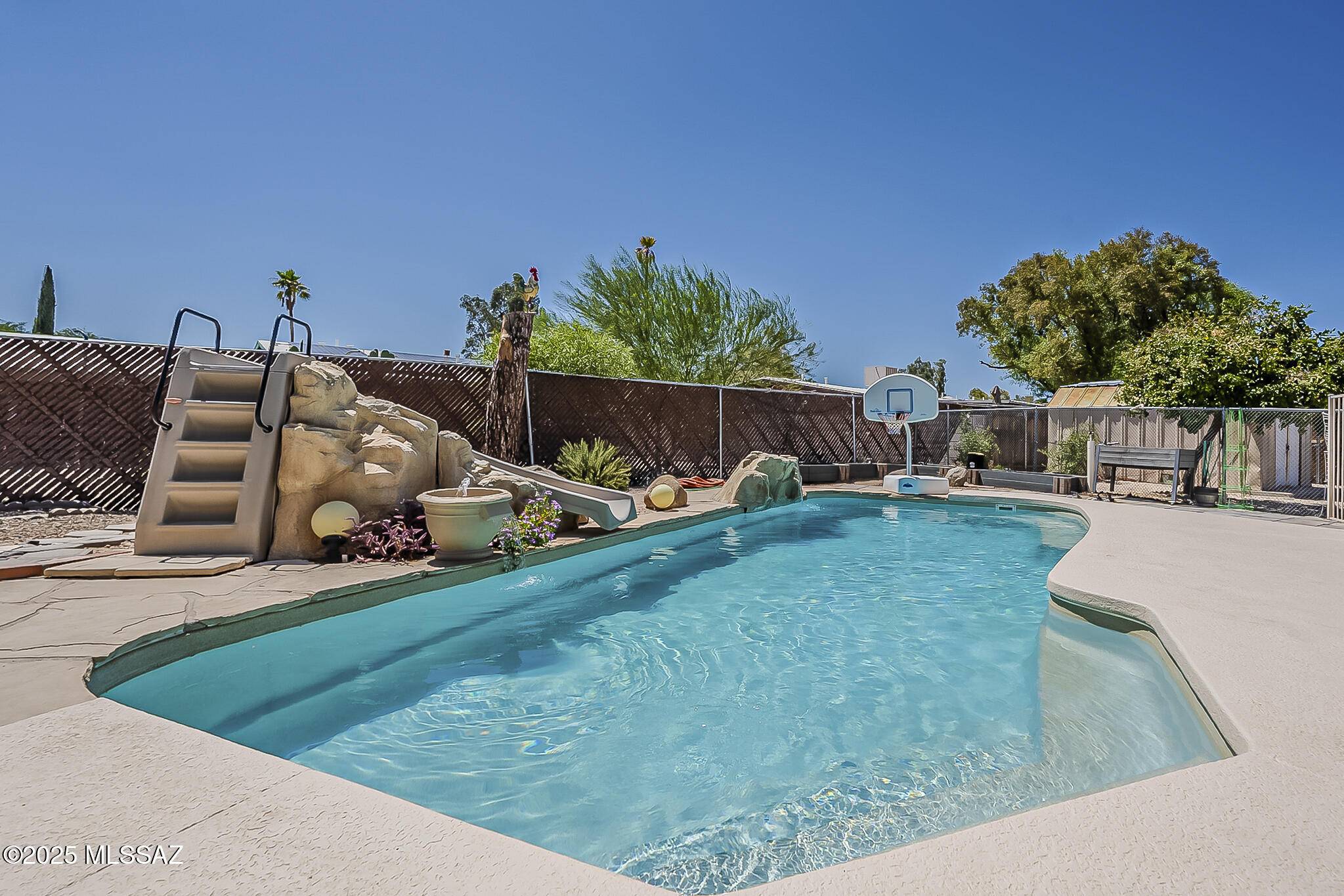 7855 N John Paul Jones, Tucson, AZ 85741