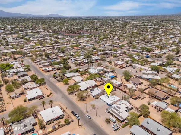 Tucson, AZ 85712,4167 E Los Robles Street