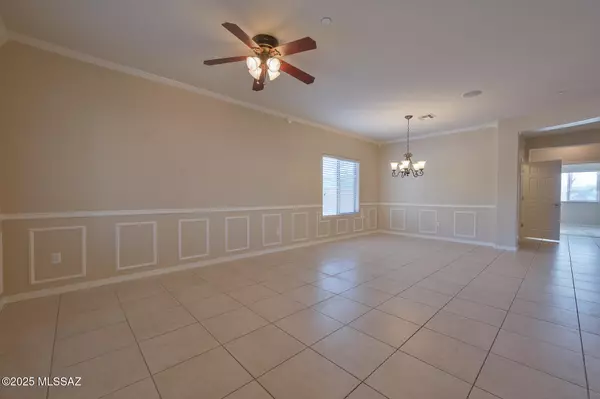 Tucson, AZ 85747,5939 S Moon Desert Drive