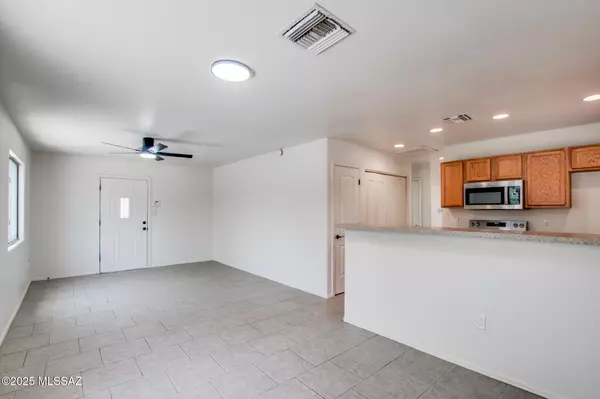 Tucson, AZ 85736,9305 S Vicki Drive