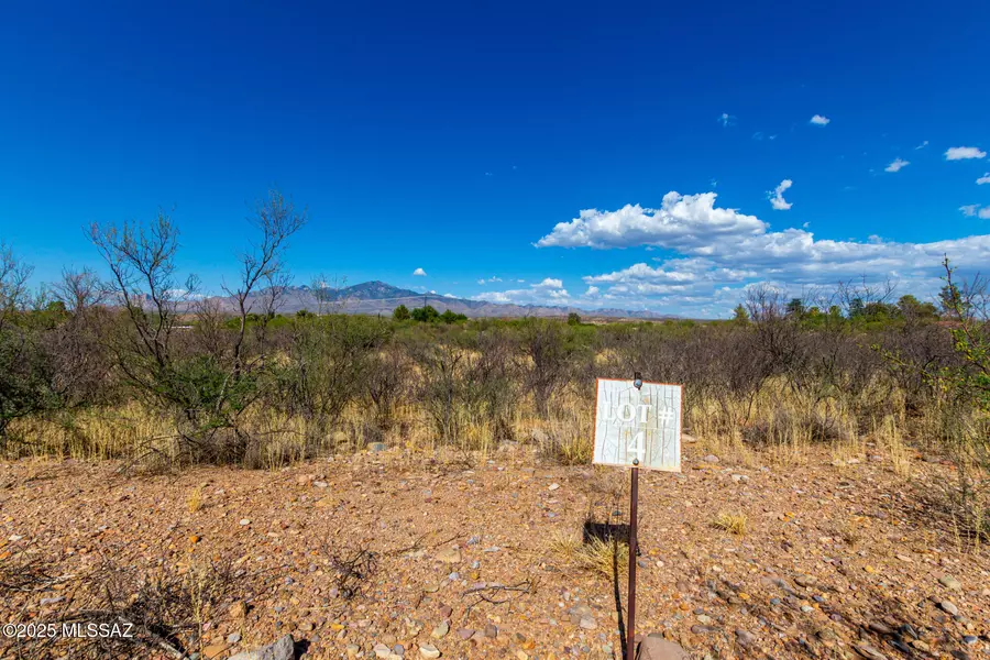 Circulo Bautista Road #4, Tubac, AZ 85646