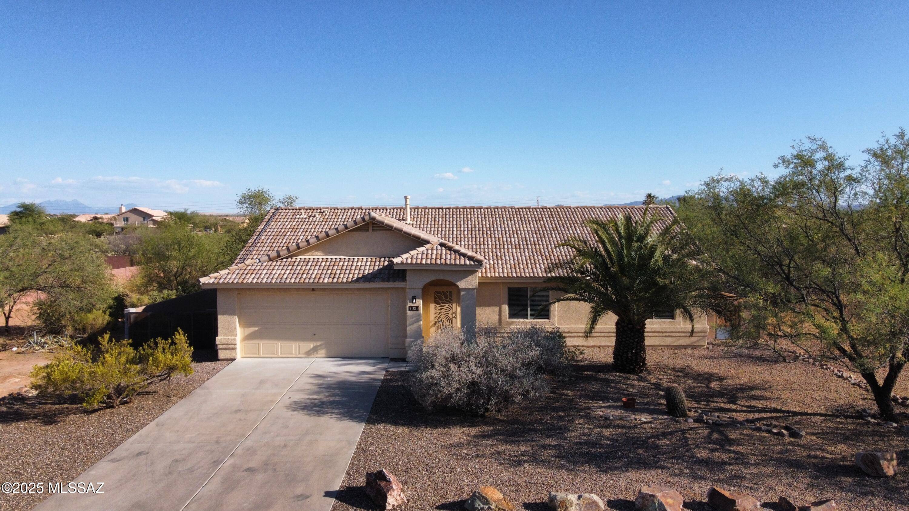 7323 W Timberleaf Drive, Tucson, AZ 85757