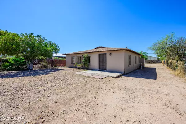 1108 E 32nd Street, Tucson, AZ 85713
