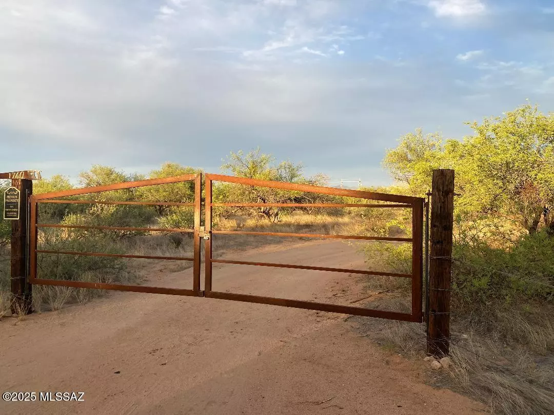 Amado, AZ 85645,1760 W Eagle Way