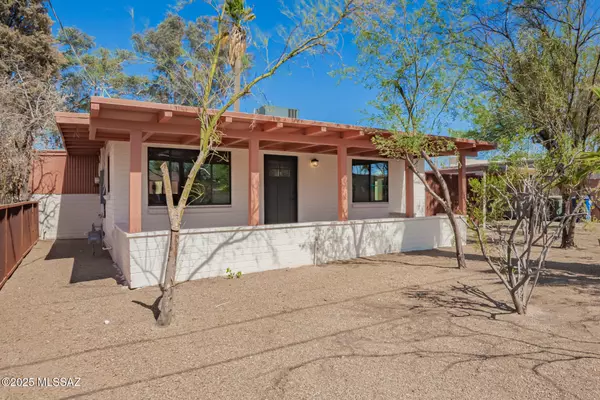 Tucson, AZ 85712,1726 N Cloverland Avenue