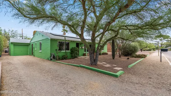 Tucson, AZ 85716,2733 E Exeter Street