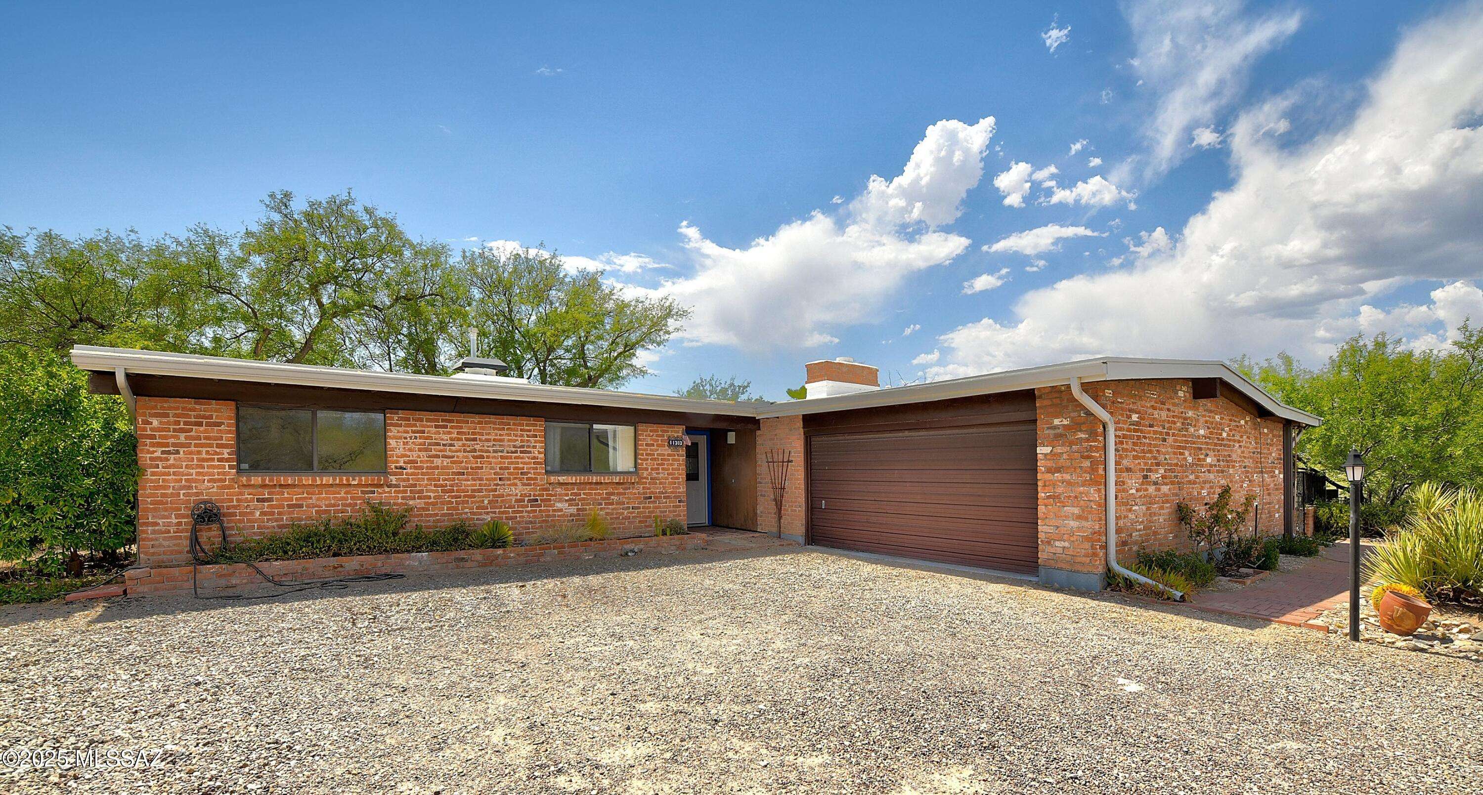 11303 E Deadwood Circle, Tucson, AZ 85749