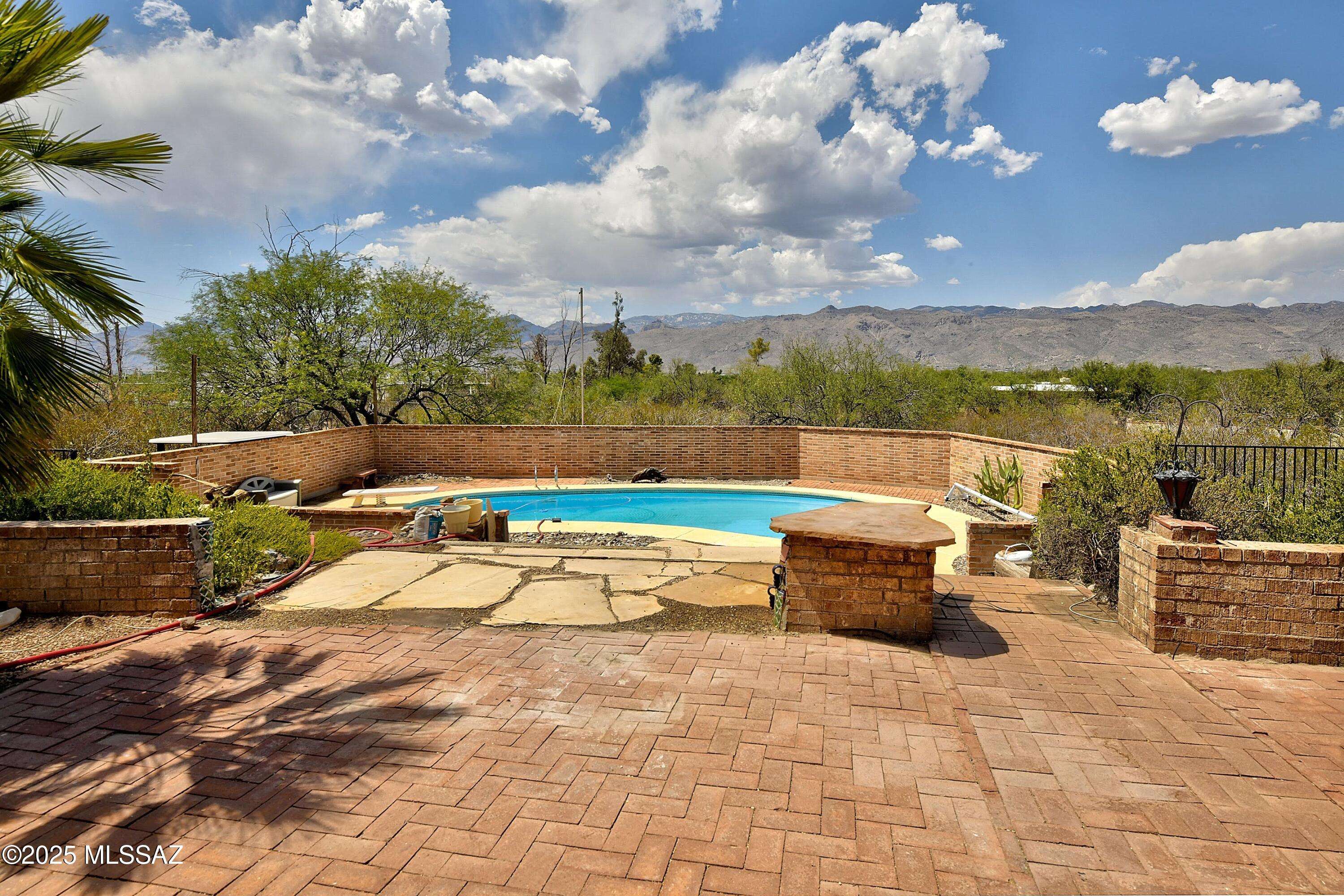 Tucson, AZ 85749,11303 E Deadwood Circle