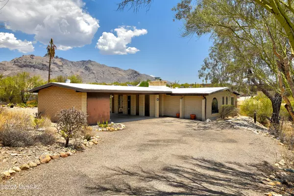6450 N Camino Arturo, Tucson, AZ 85718