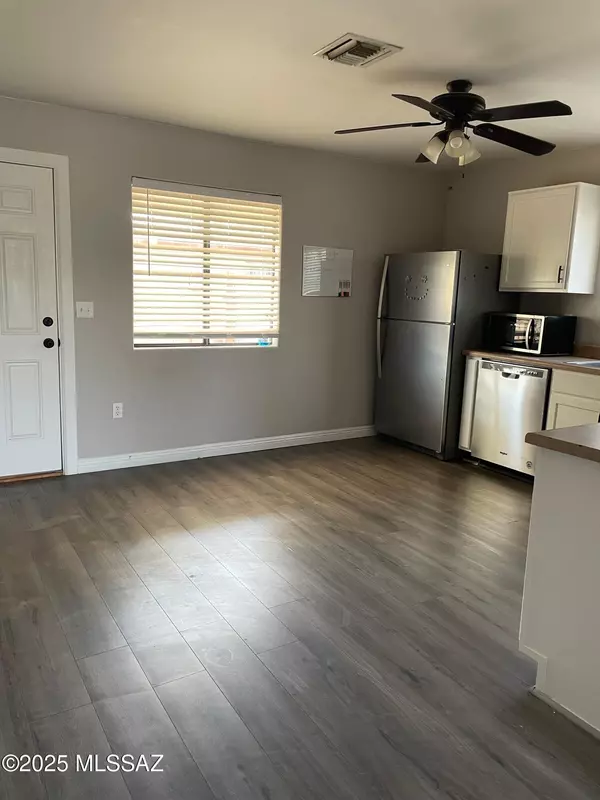 Tucson, AZ 85745,1438 N Hualpai Road