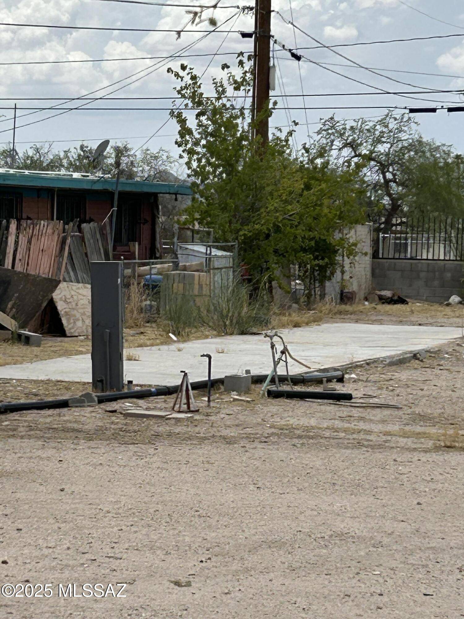 Tucson, AZ 85706,5803 S fontana Avenue #13