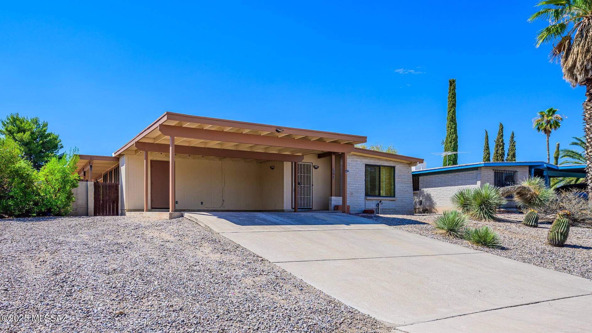 Tucson, AZ 85748,442 N Chalet Avenue