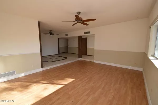 Tucson, AZ 85704,5050 N Hillcrest Drive