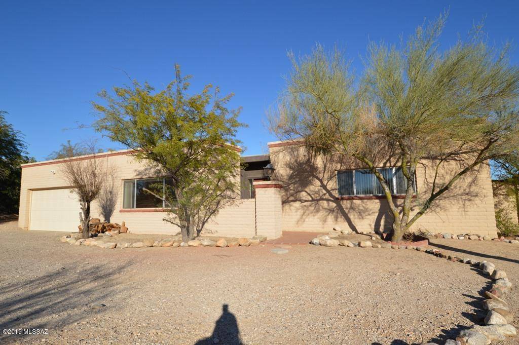 5050 N Hillcrest Drive, Tucson, AZ 85704
