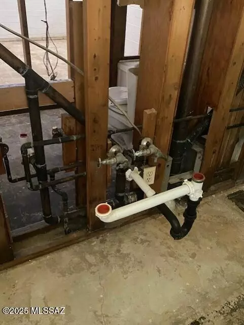 Tucson, AZ 85713,1458 S Palo Verde  #K110