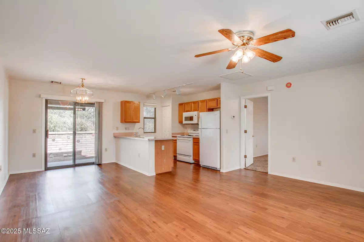 Green Valley, AZ 85614,3870 S Calle Viva