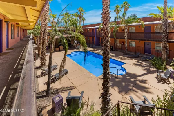 55 N Cherry Avenue #207, Tucson, AZ 85719