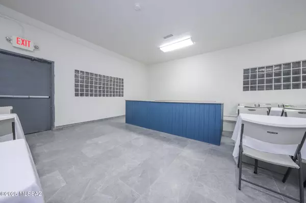 Tucson, AZ 85713,2114 S 6th Avenue