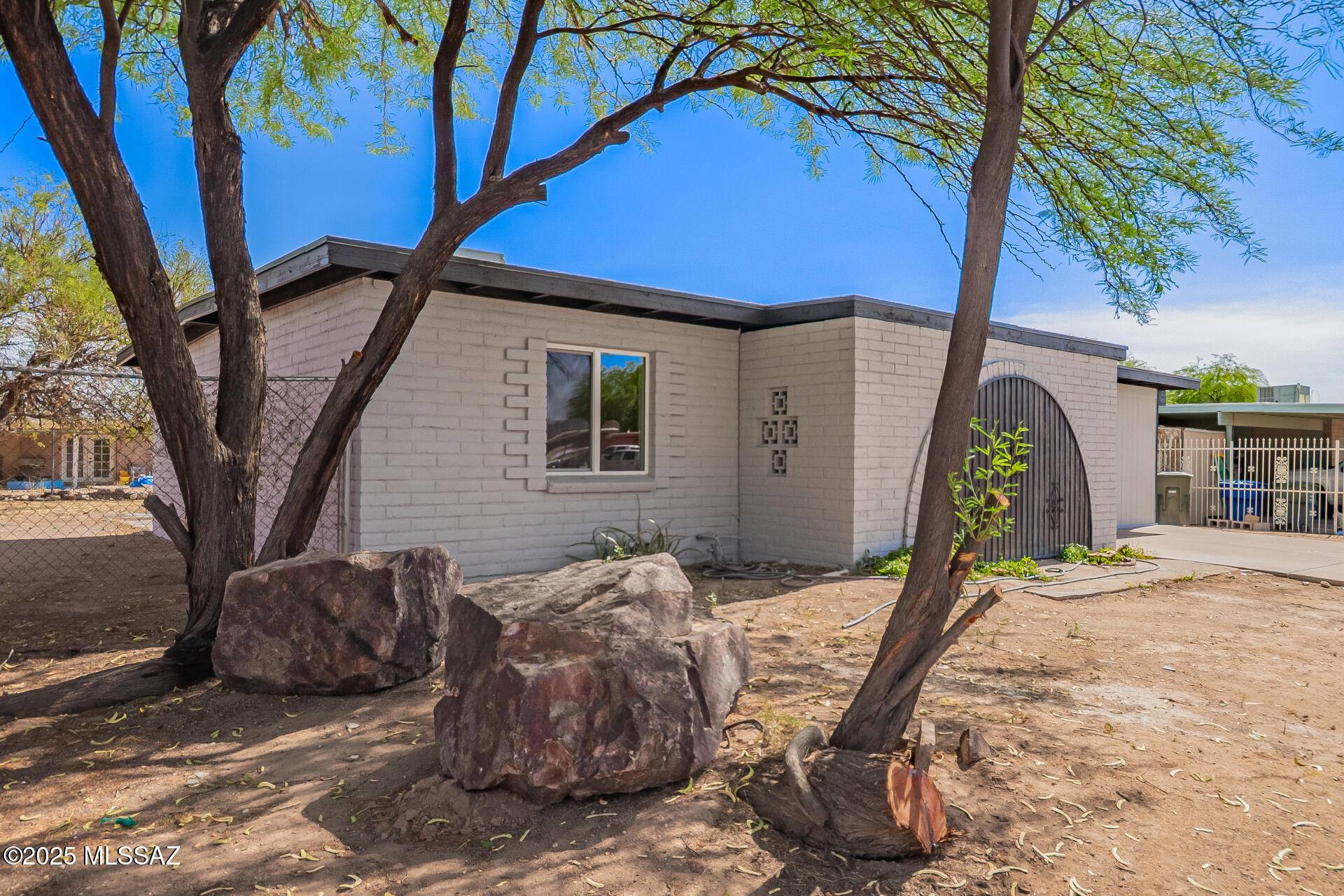 Tucson, AZ 85706,2302 E Canada Street