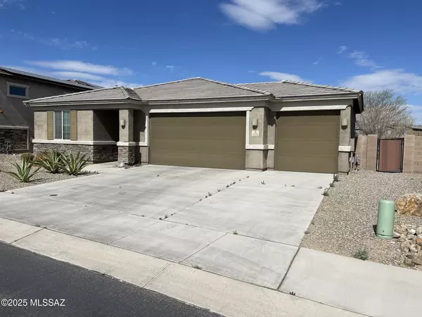 12160 N Goldenview Lane, Marana, AZ 85653
