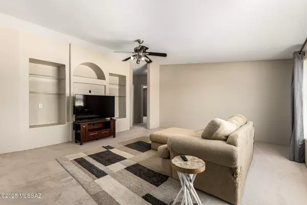 Tucson, AZ 85743,12285 W Windchime Drive